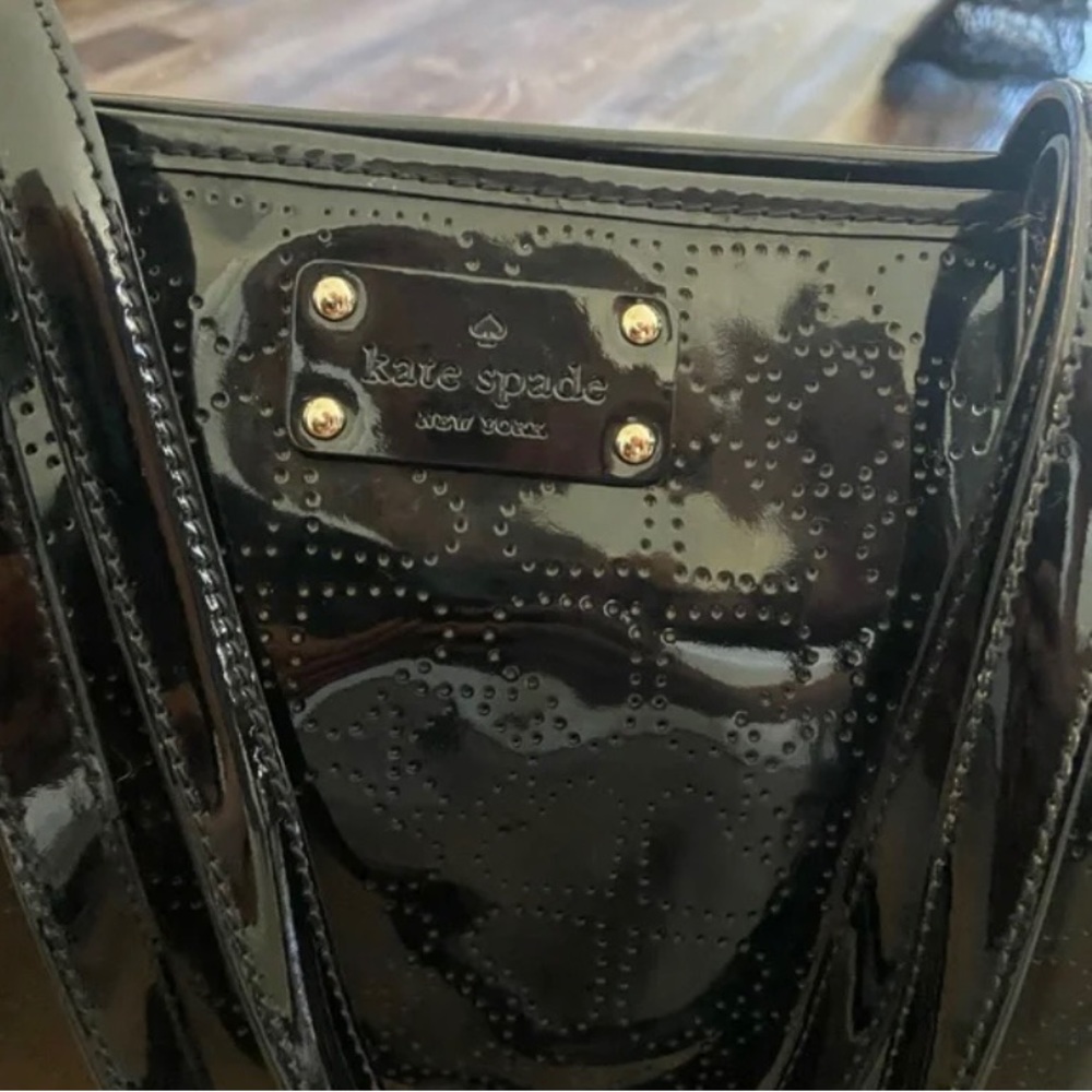 Kate Spade Tote - Picture 2 of 4